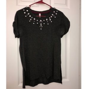 Gray beaded women’s shirt